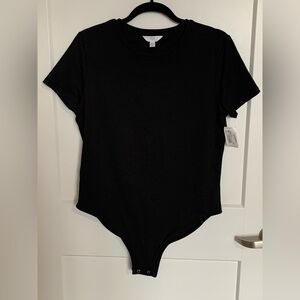 Black Short Sleeve Bodysuit Large NEW